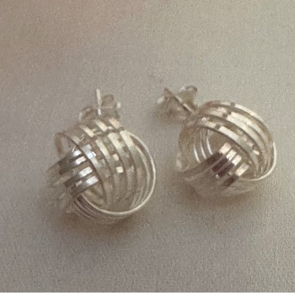 Knot Earrings 18K White
Gold Filled - NWOT - Picture 2 of 2